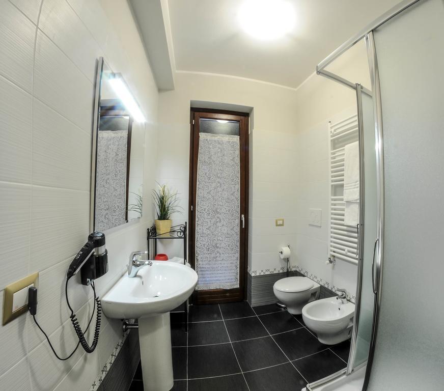 Domus Traiani Fiumicino Otel Oda fotoğraf